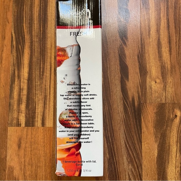 Denizli Glass Handmade Lead Free Crystal Water Bottle Decanter 41 3/4 Oz NIB - Picture 2 of 5